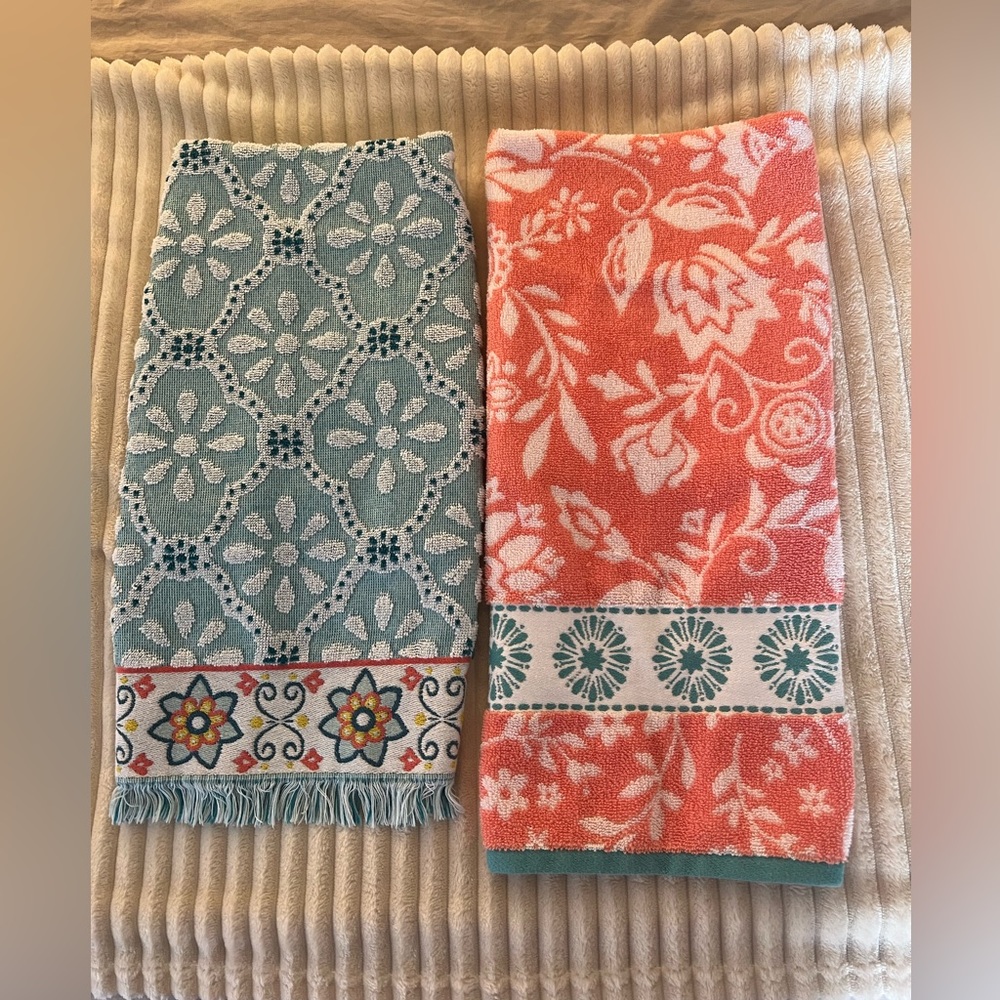 Pioneer Woman Hand-towels
